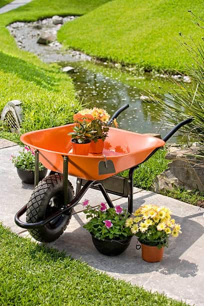 تصویر 2 از فرغون ساختمانی انتخاب اصلی برای حمل مصالح عمرانی